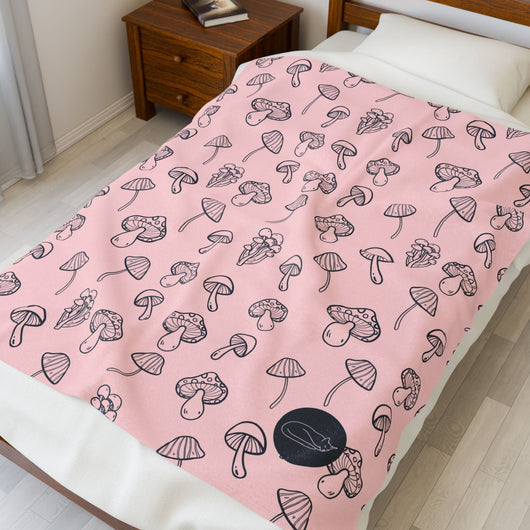 Velveteen Plush Blanket - Mushrooms