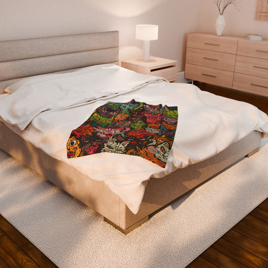 Velveteen Plush Blanket - Spooky Cats