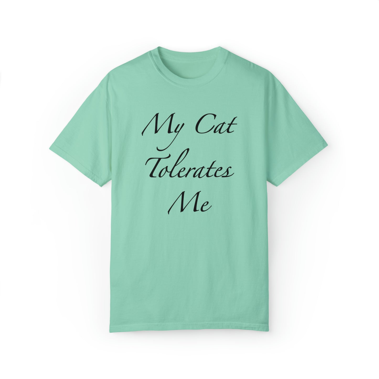 Mi gato me tolera - Camiseta unisex (14 colores)