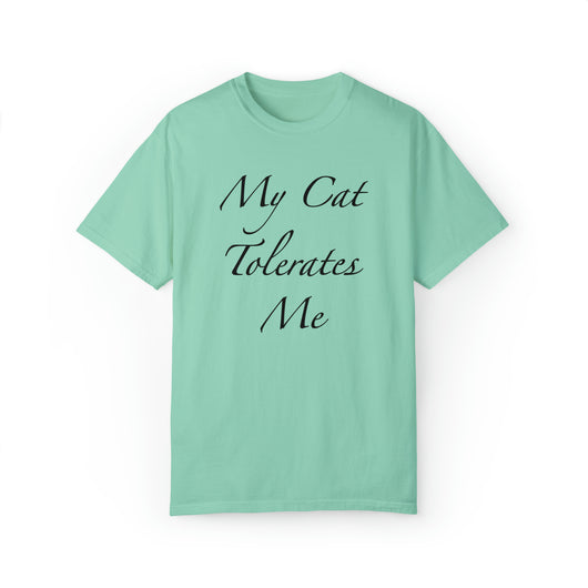 Mi gato me tolera - Camiseta unisex (14 colores)