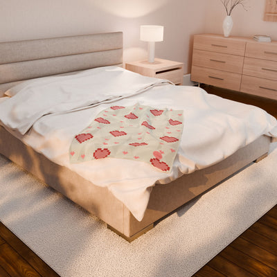 Velveteen Plush Blanket - Hearts